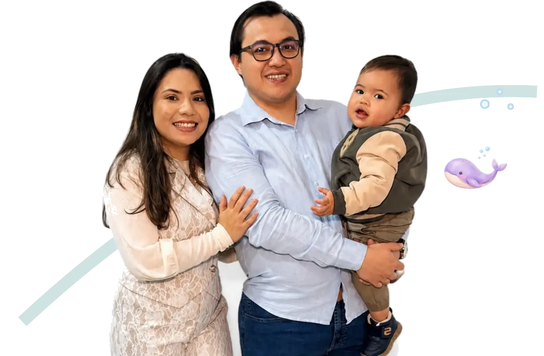 Dr. Bruno, Dra. Isabela e seu filho em uma composição delicada da Yume Saúde
